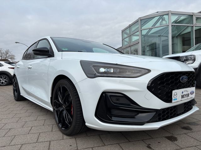 Ford Focus 2.3 EcoBoost ST X NaviLEDTrack-Paket