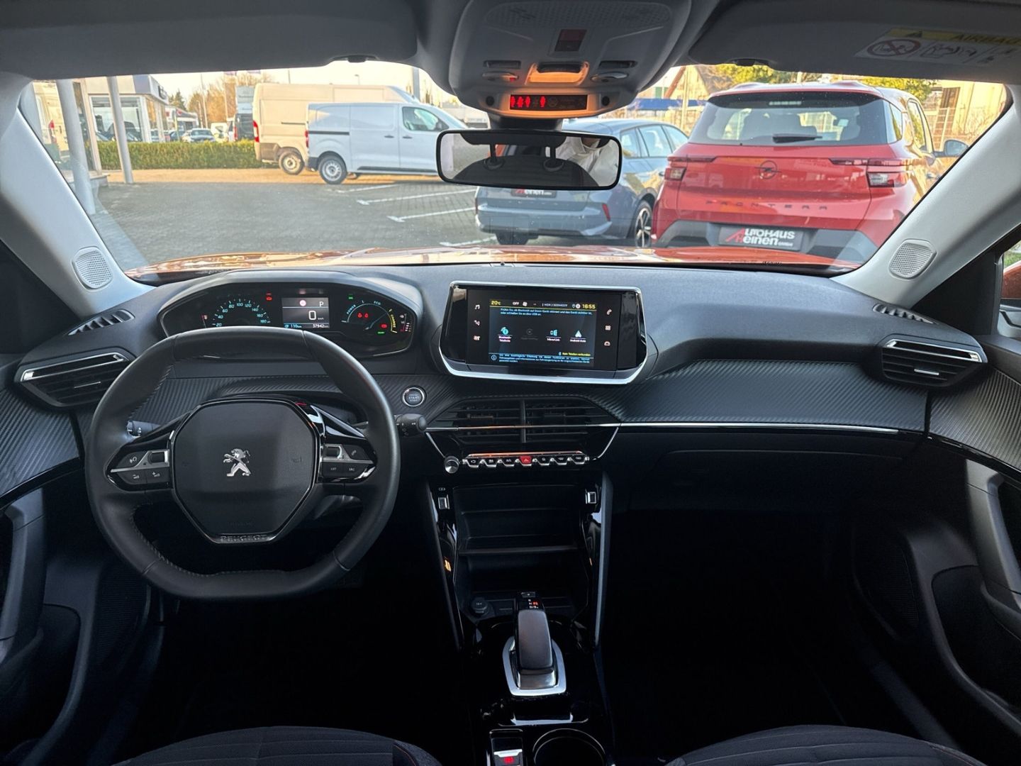 Fahrzeugabbildung Peugeot 2008 e- Active Klimaautom Fahrerprofil DAB Spurh