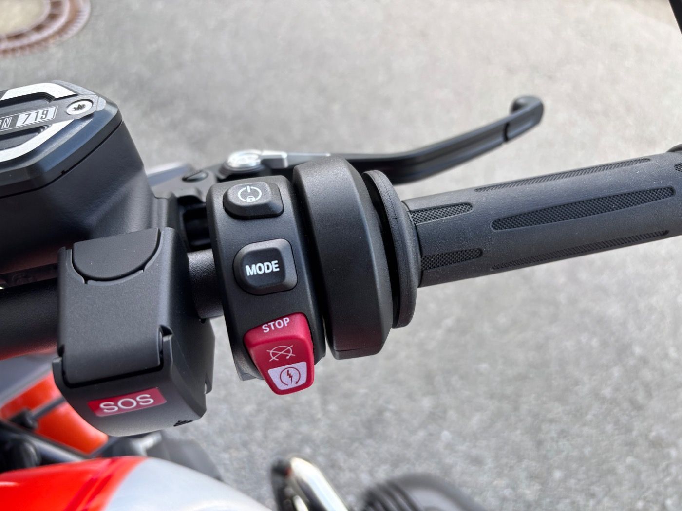 Fahrzeugabbildung BMW R 12 S