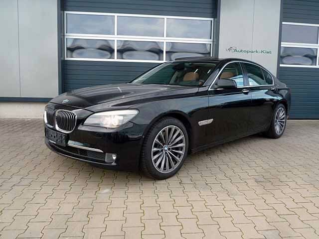 BMW 740 i  SHD Standheizung Leder 19-Zoll