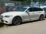 BMW M550d xDrive*Soft*Keyless*HuD*Shadow*360°*ACC - BMW M550 aus 2013