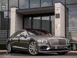 Bentley Flying Spur 4.0 V8 Mulliner / Massage / Rotating - Bentley Flying Spur: Mulliner