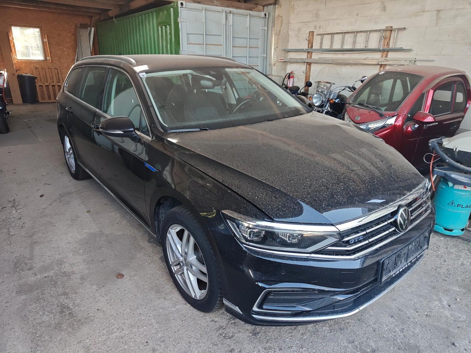 Volkswagen Passat Variant GTE e-Hybrid DSG Netto: 10.500,-