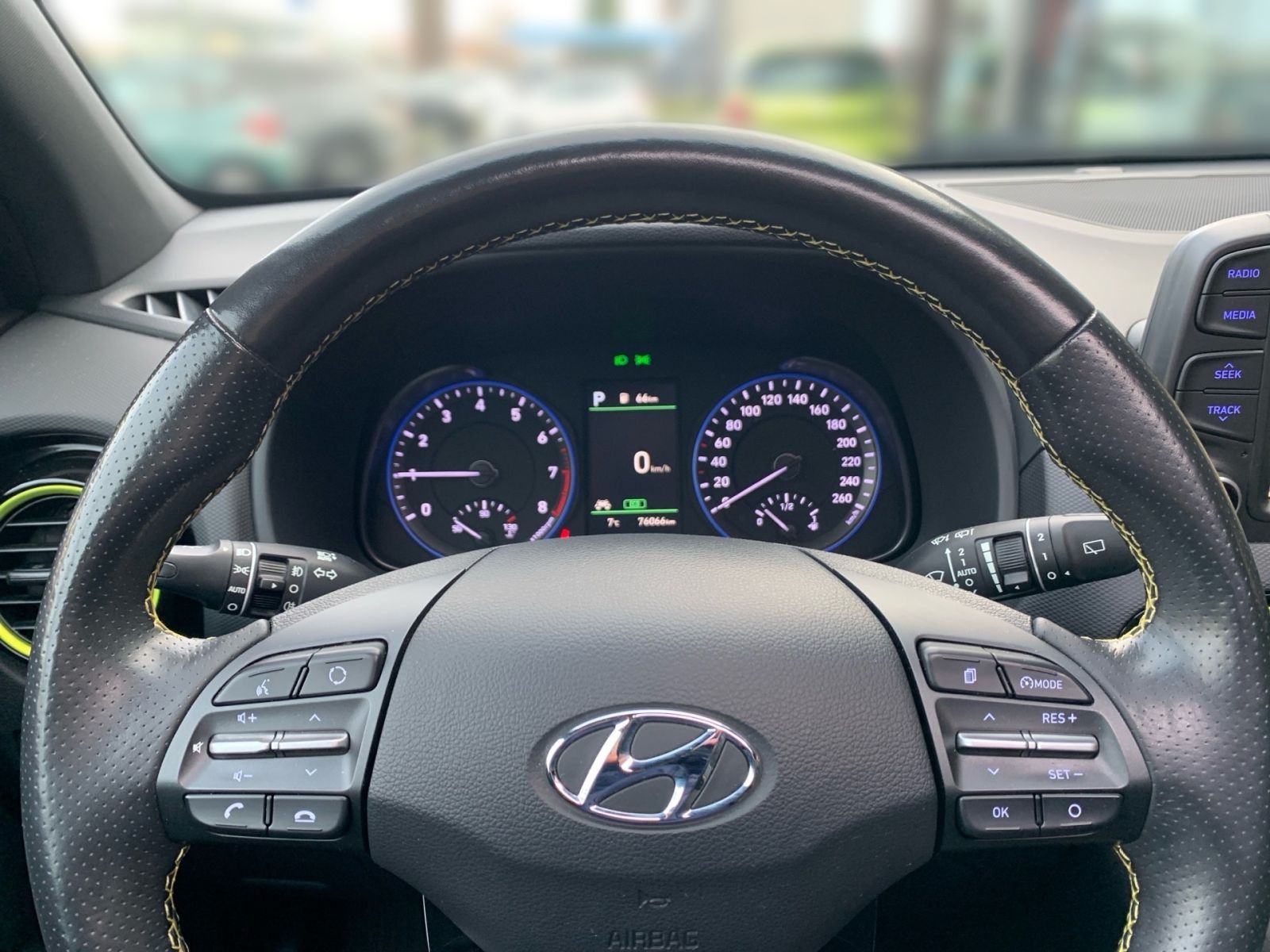 Fahrzeugabbildung Hyundai KONA 1.6 T-GDI Style 7-DCT Navi LED el.SD 1Hd