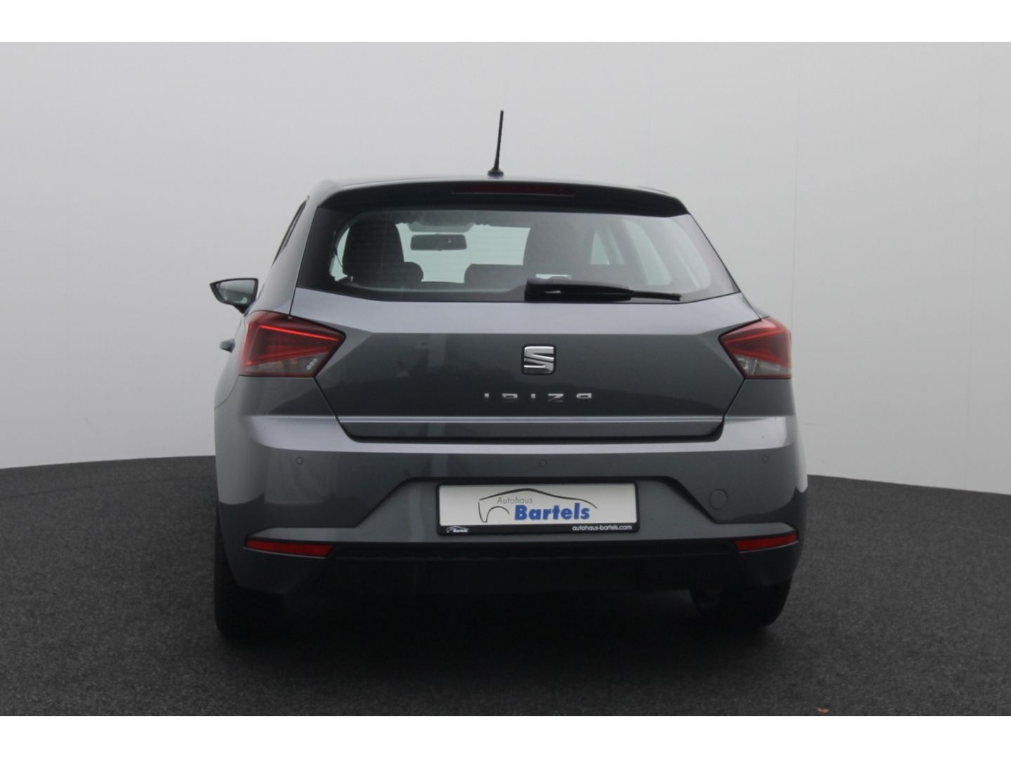 Fahrzeugabbildung SEAT Ibiza 1.0 Style Sitzheizung Einparkhilfe Notbrem