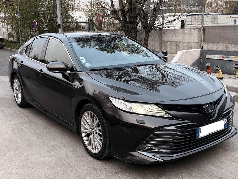 Toyota Camry Hybrid LOUNGE JBL XENON LED SITHEIZUNG