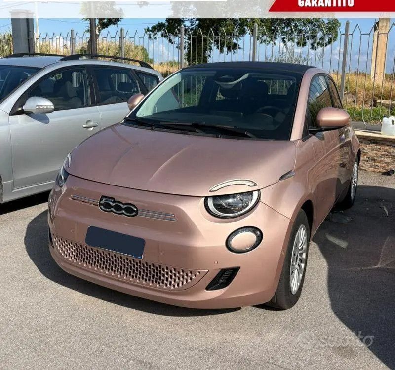 Other FIAT 500e CABRIO 42 Kwh 118cv imagem 3