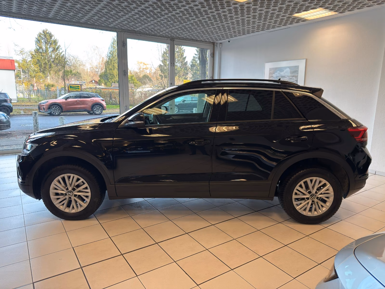 Volkswagen T-Roc 1.5 TSI DSG Life*AHK*LED*Navi*SHZ*PDC*, миниатюра 7
