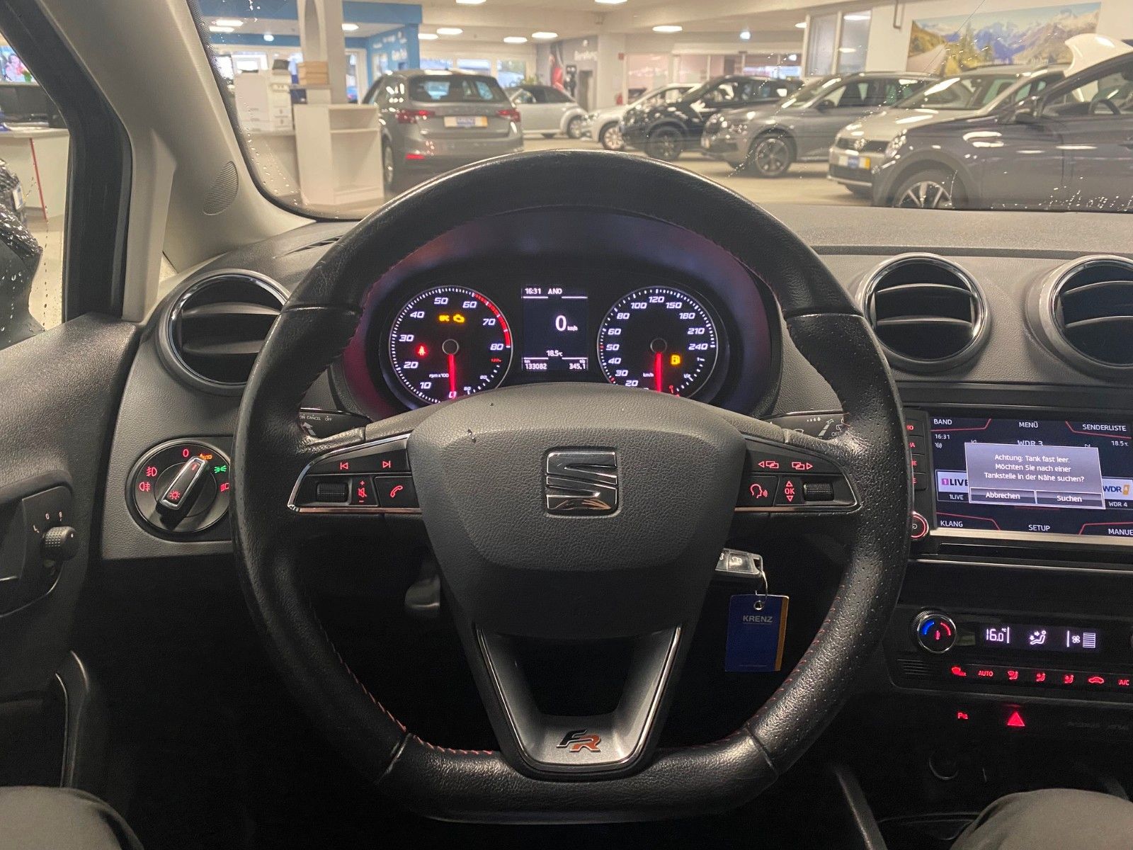 Fahrzeugabbildung SEAT Ibiza 1.0 TSI FR+NAVI+ALLWETTER+SITZHEIZUNG+FR++