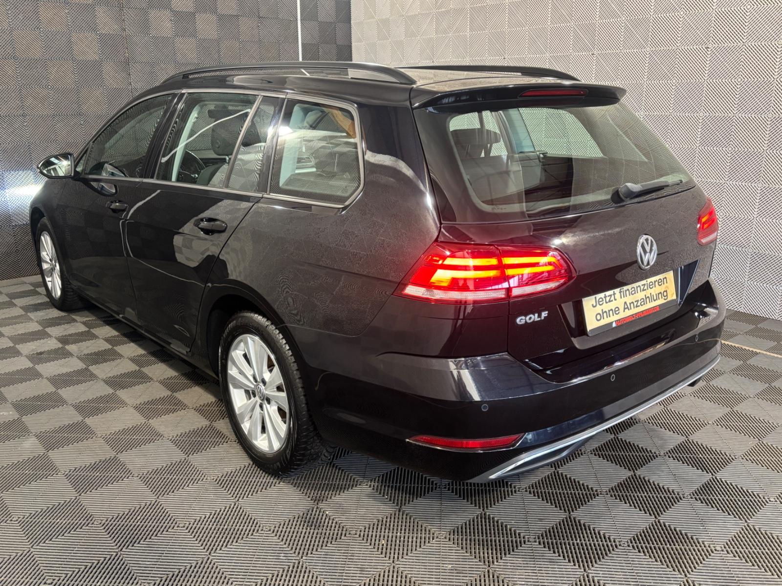 Volkswagen Golf VII Var. 1.5 TSI*COMFORTLINE*LED-ACC-PDC-16