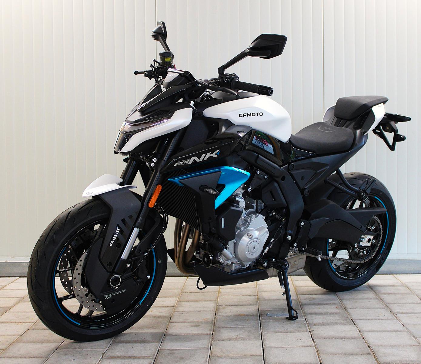 CFMOTO 675 NK vom Römer Team