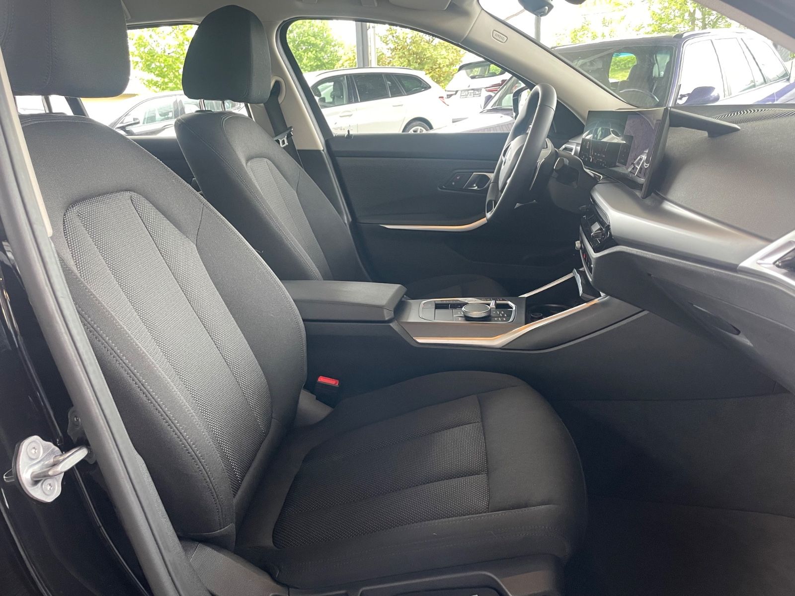 BMW 318iA 2.0 TOURING G21LCI/LC+/LED/CAM/SHZ foto 5