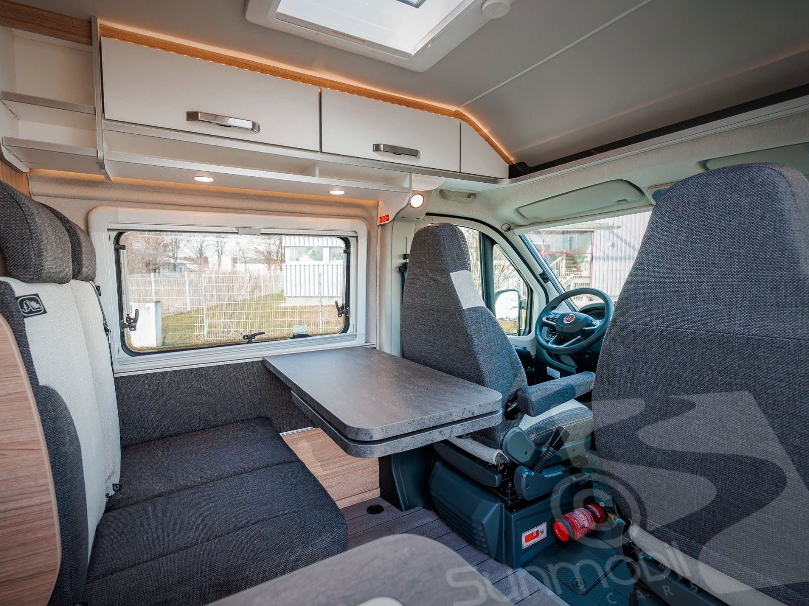 Fahrzeugabbildung Weinsberg CARABUS 600 MQ #6xPAKETE#150L Kühlschrank