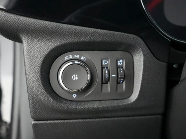 Corsa F FACELIFT GS AT+LED+RÜCKFAHRKAMERA+SITZ-/