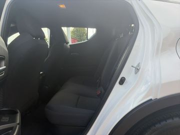 Toyota C-HR - 10