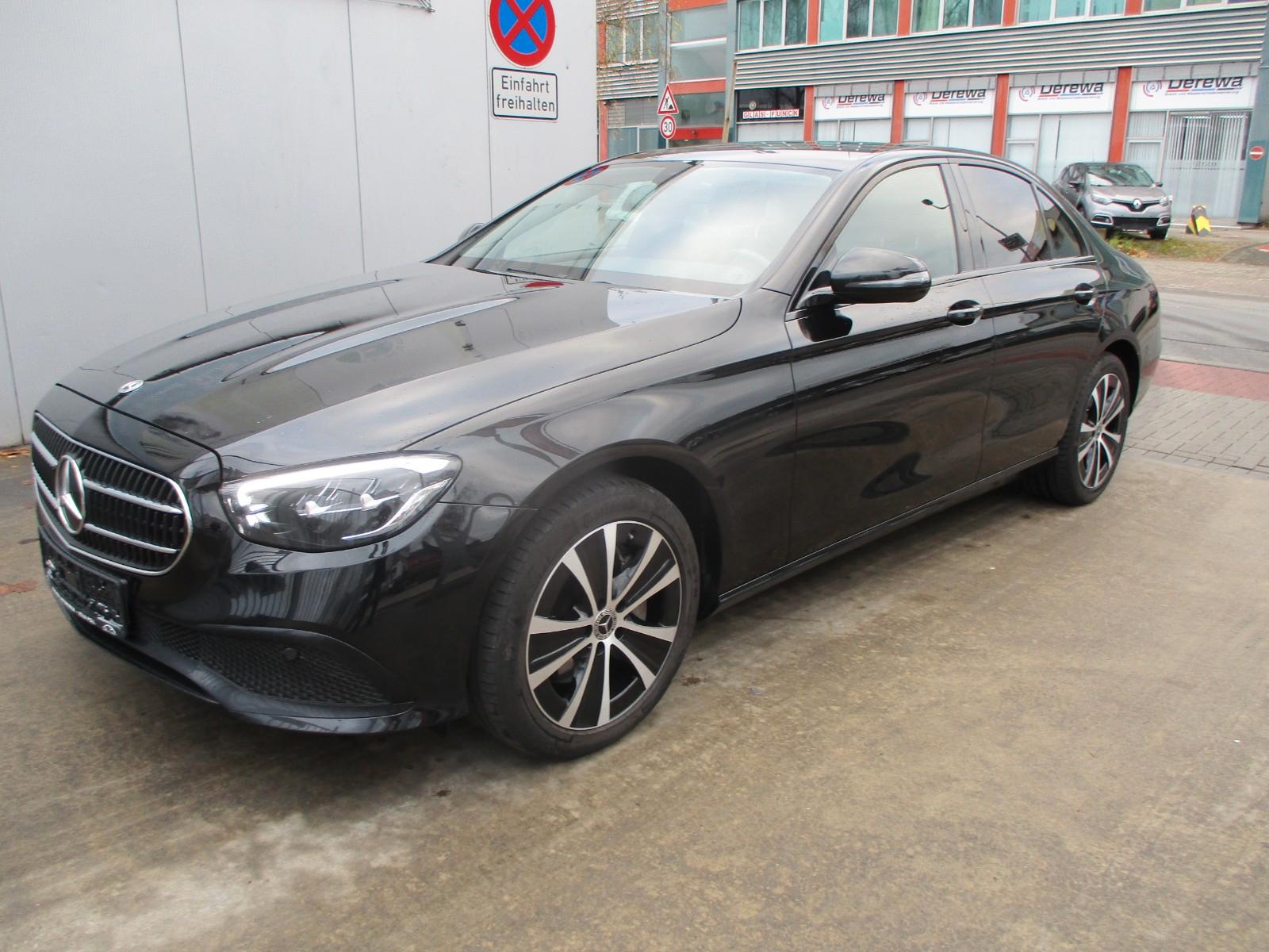 Mercedes-Benz E 300 E Limousine E 300 de 4Matic