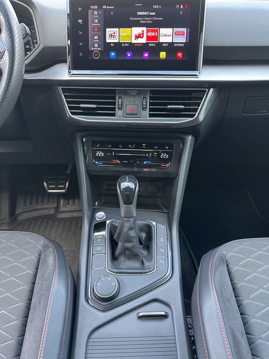 Fahrzeugabbildung SEAT Tarraco 2.0 TDI DSG FR NAV+LED+VCOCK+BEATS+ACC