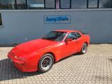 Porsche 944 - Porsche 924 Oldtimer mit Benzin-Antrieb