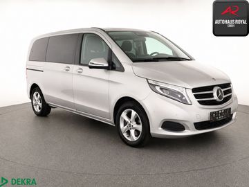 Mercedes V 220 - 7