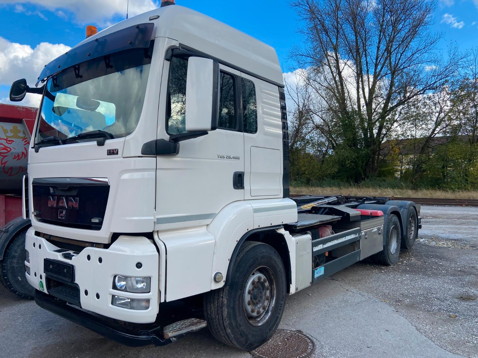 MAN 26.480 6x2/4 Palift