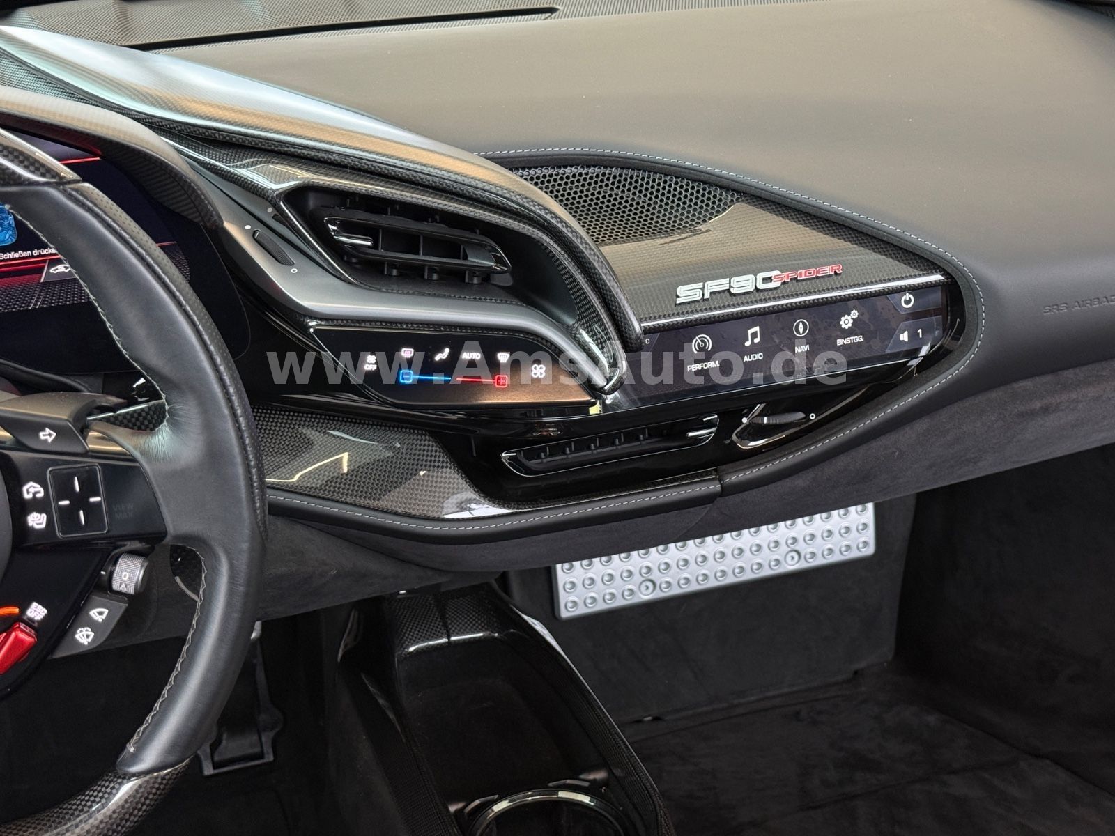 SF90 Spider Asseto Fiorano Full Carbon