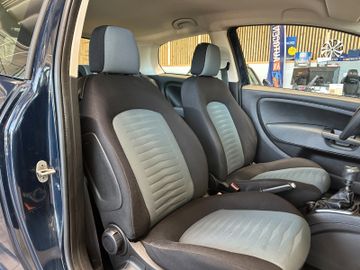 MYAUTOCENTER – Gebraucht- und Jahreswagen mit Werkstattservice in Pfaffenhofen Fiat Grande Punto 1.2 8V Dynamic *TÜV:927*