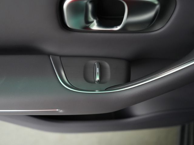 C10 REEV DESIGN 28,4kWh+NAVI+360° KAMERA+LED-SCH