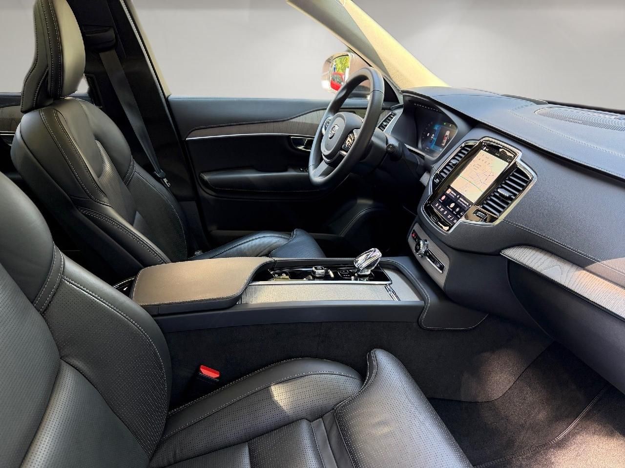 Fahrzeugabbildung Volvo XC90 B5 Diesel AWD Ultimate Bright