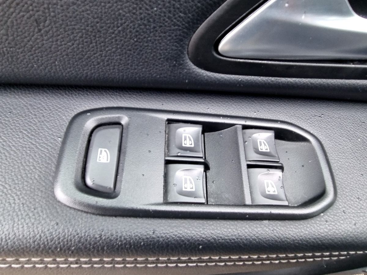 Fahrzeugabbildung Dacia Duster Prestige SCe 115 LPG