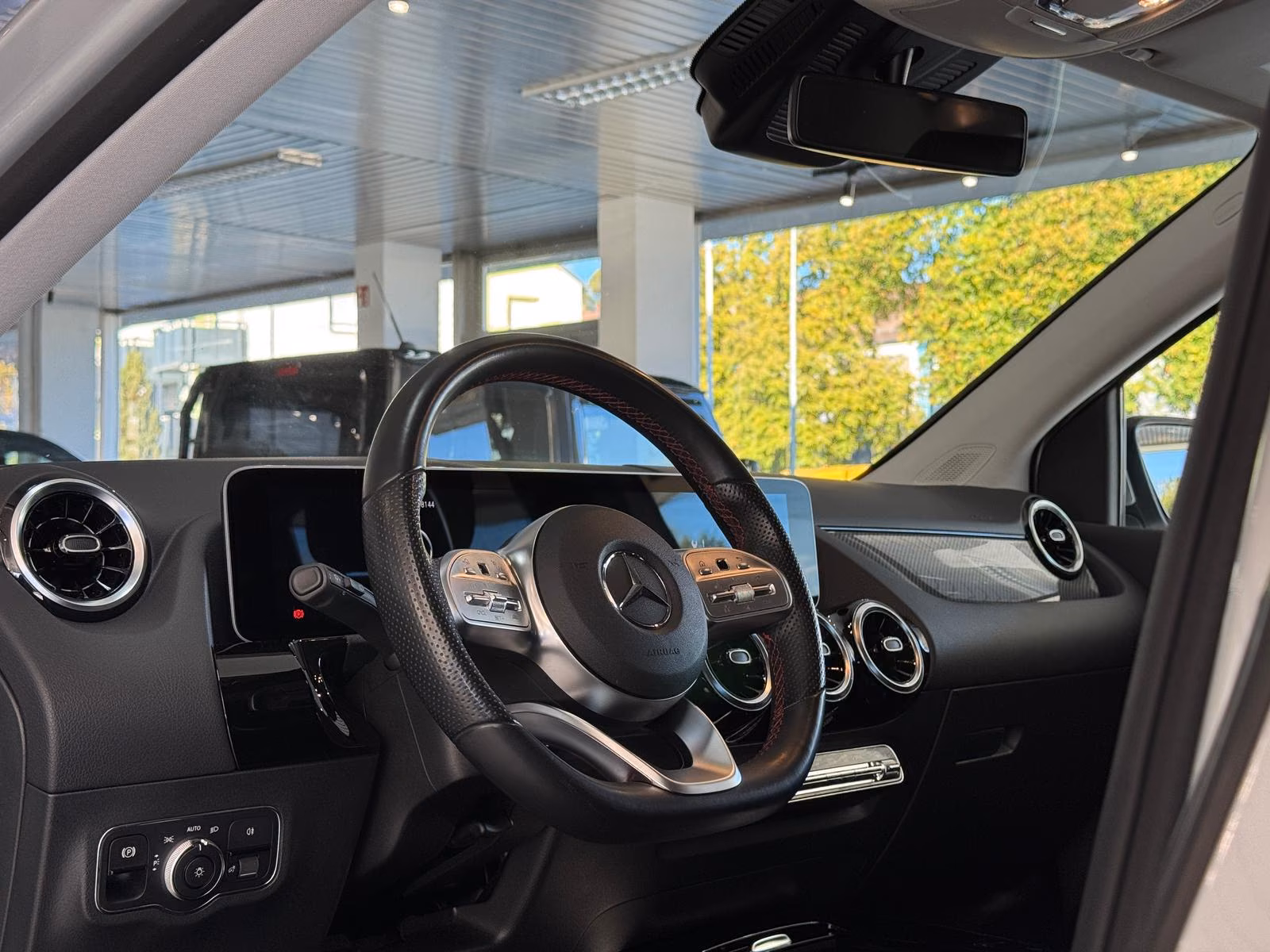 Mercedes-Benz B 220 7G*4MATIC*3x AMG*WIDE*DISTR*KAM*M-BEAM*AHK