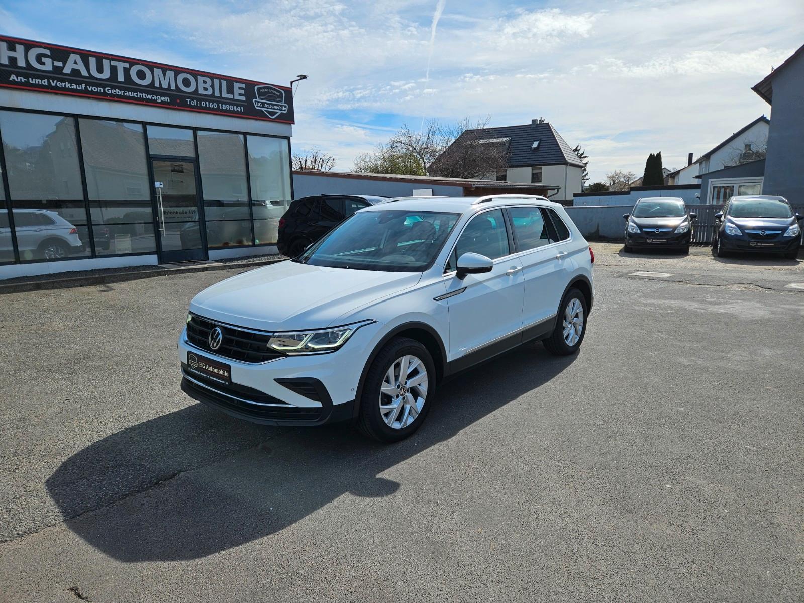Volkswagen Tiguan 2.0 TDI Life 4Motion DSG Matrix AHK