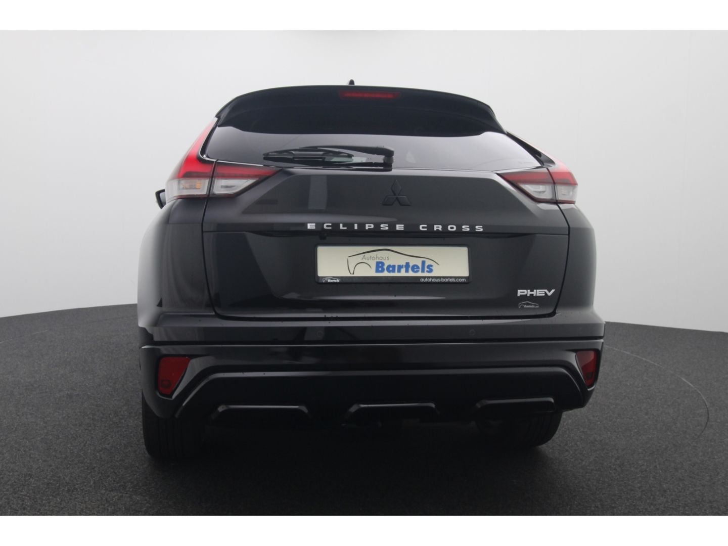 Fahrzeugabbildung Mitsubishi Eclipse Cross Plus Select Hybrid 4WD