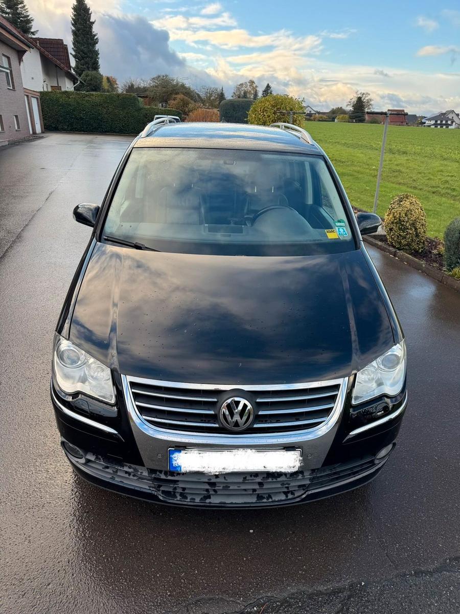 Volkswagen Touran 2009 — engine 170 HP (125kW)