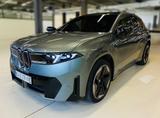 BMW iX3 50 xDrive Topausstattung, Eucalyptus Green