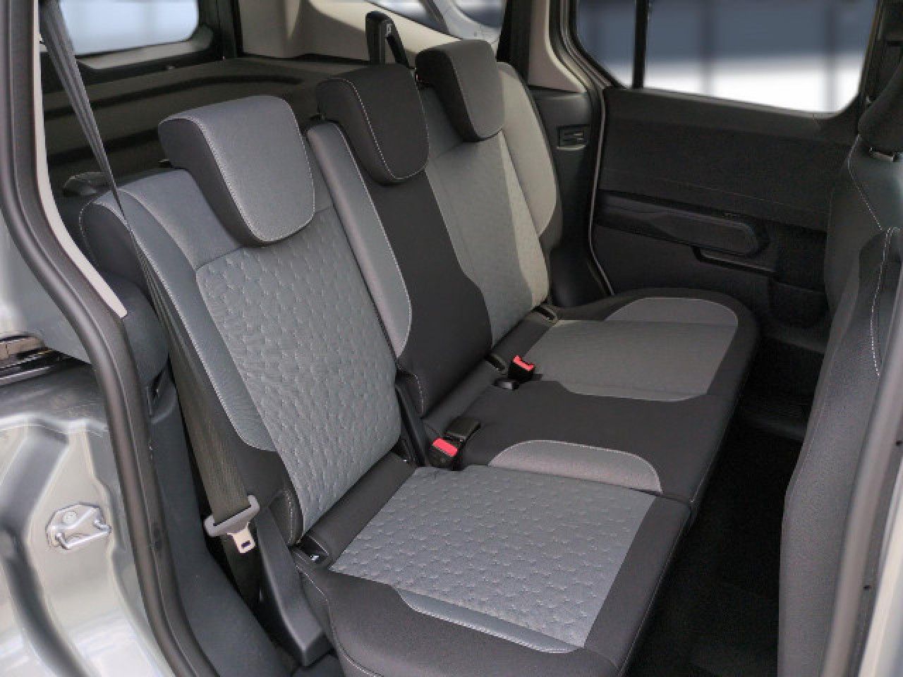 Ford Tourneo Courier - Bild 16