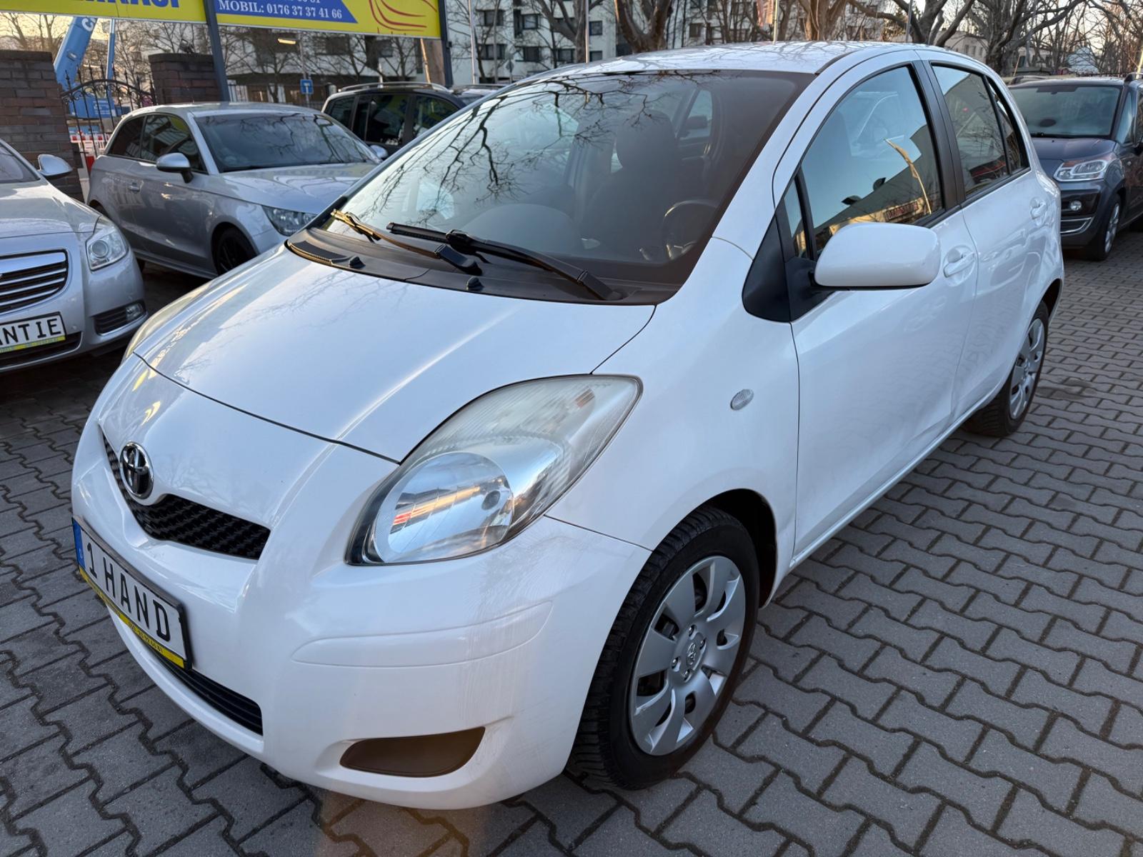 Toyota Yaris Basis 1.HAND