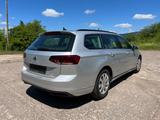 Volkswagen 1.6Tdi*ACC*CarPlay*LaneAssist*FaceLift - Volkswagen Passat Variant: 1.6
