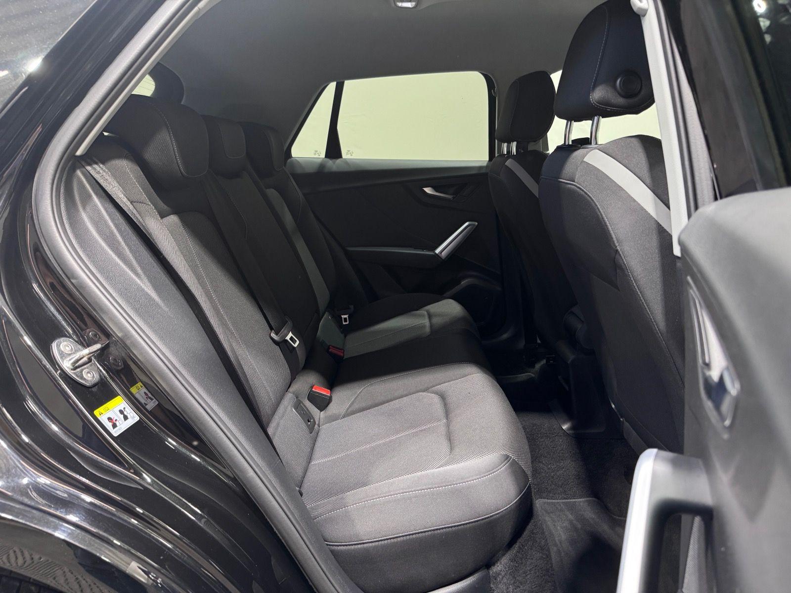 Audi Q2 Sport 1.0 TSI DSG | LED NAVI TEMPOM APP-CONN