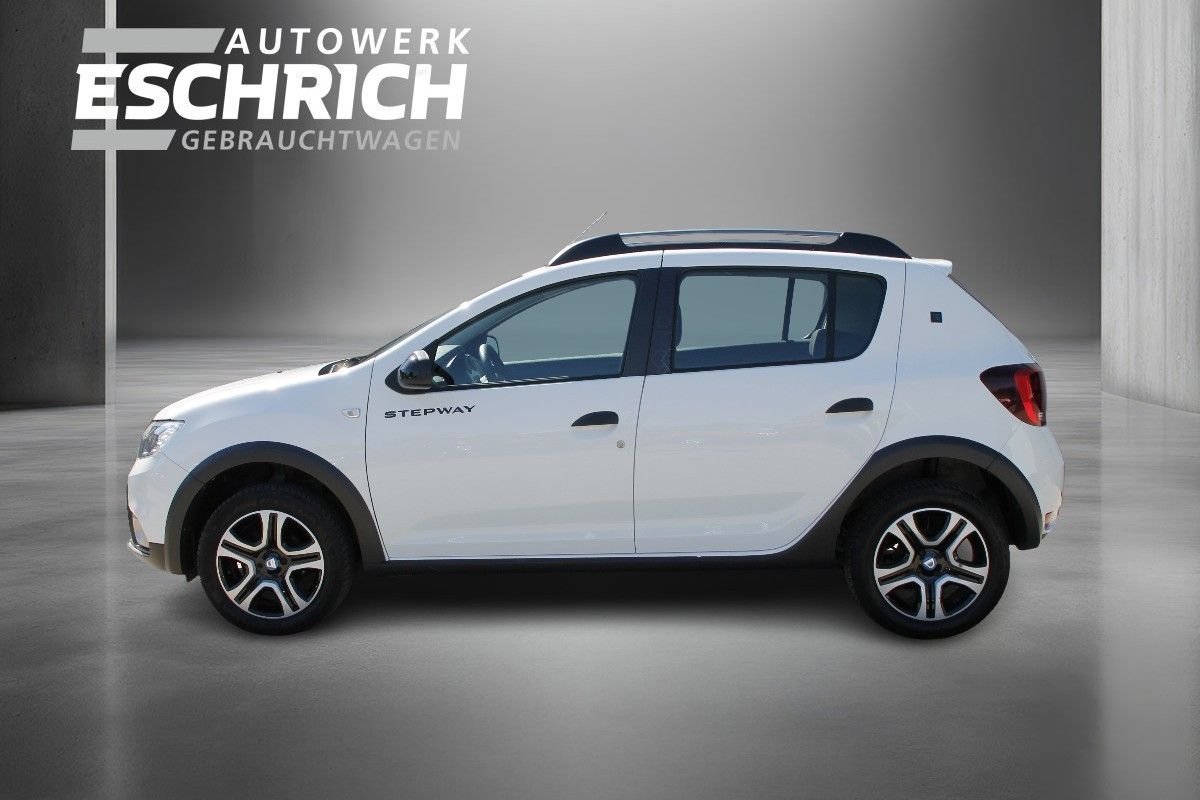Fahrzeugabbildung Dacia Sandero II Stepway Celebration