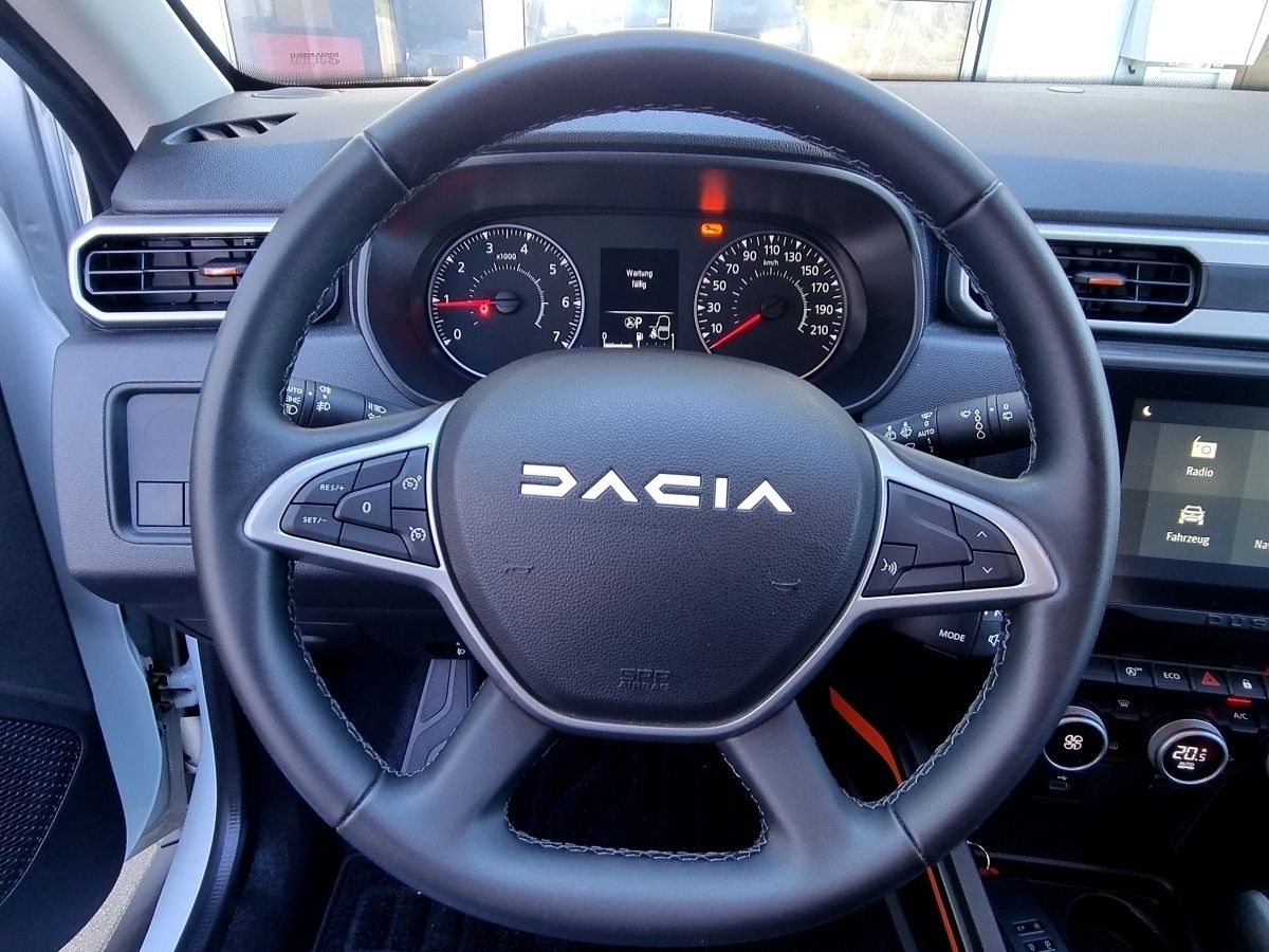 Fahrzeugabbildung Dacia Duster Sondermodell Extreme TCe 150 EDC