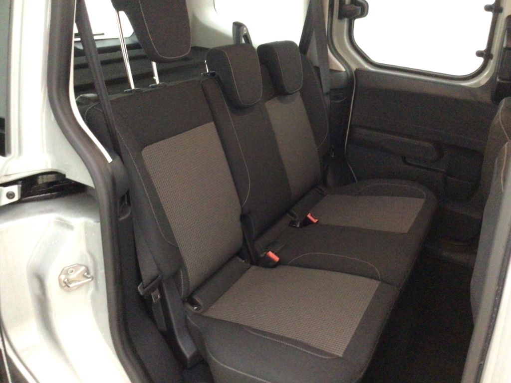 Fahrzeugabbildung Ford Tourneo Courier Trend Sitzheizung, Rückfahrkamer