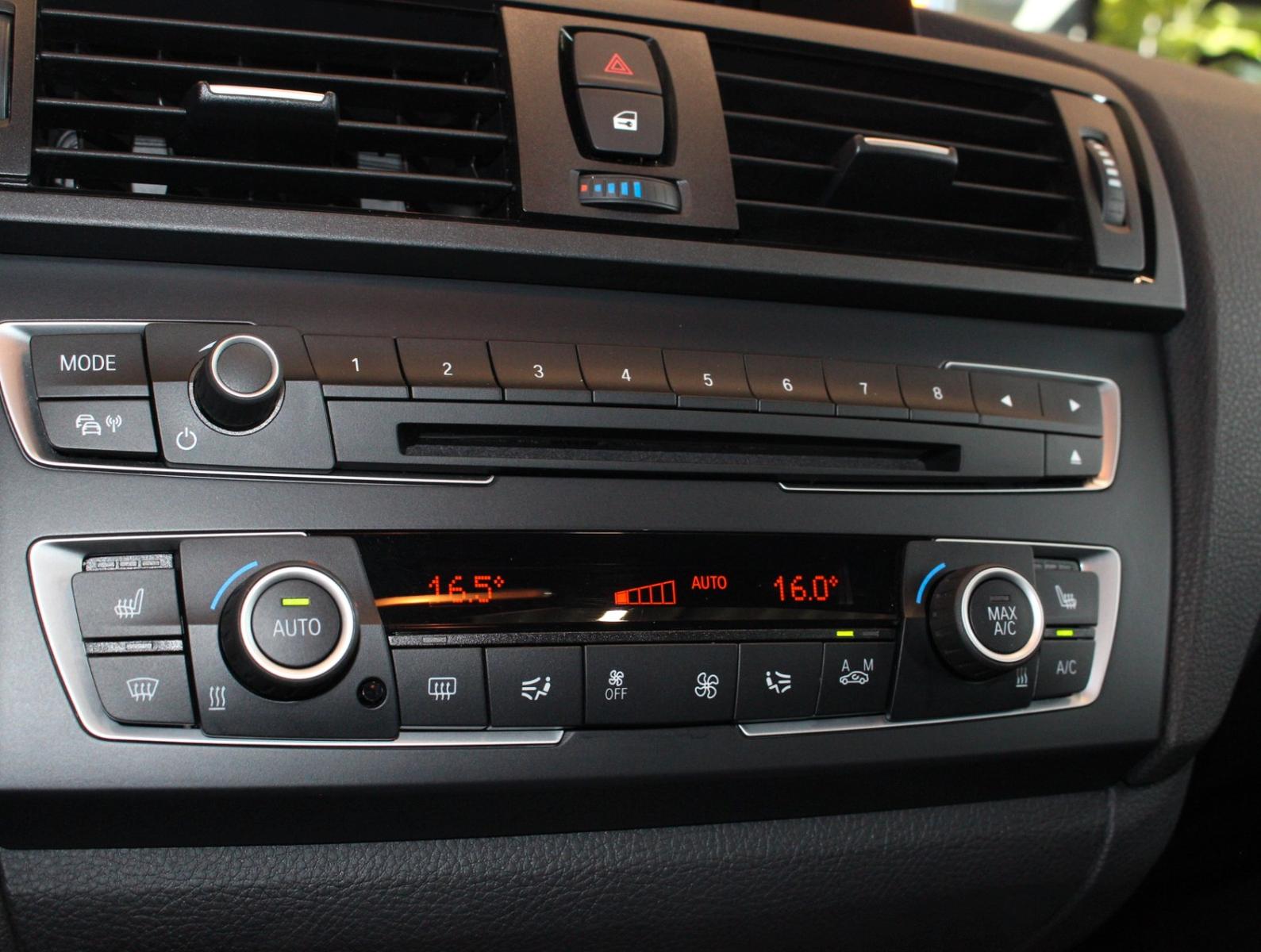 BMW 120 d M Sport Navi*Bi Xenon*1. Hand*HiFi