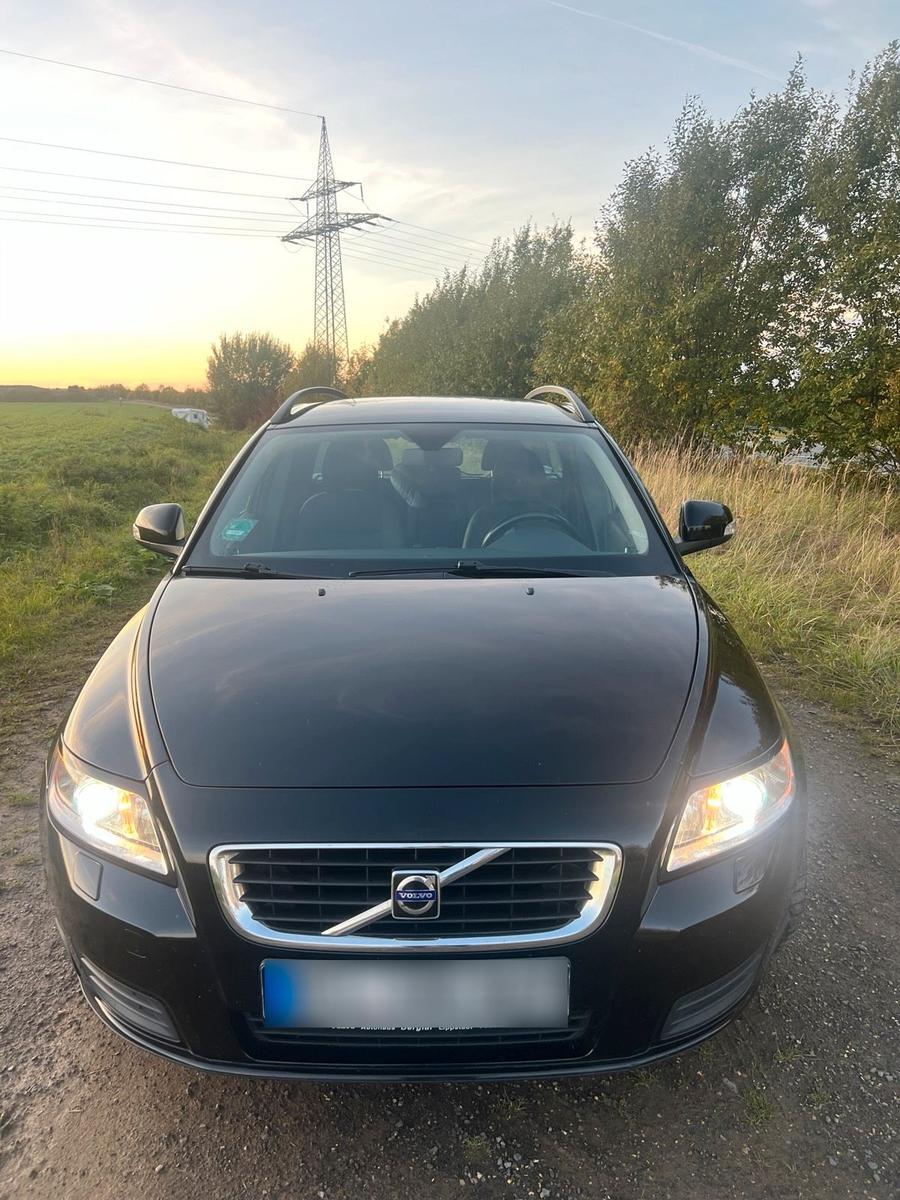 Volvo V50, 2011