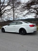BMW M3 Coupé M3 / Tüv Neu /LCI / H&K/ M Drive / EDC - BMW M3 aus 2011: Coupe