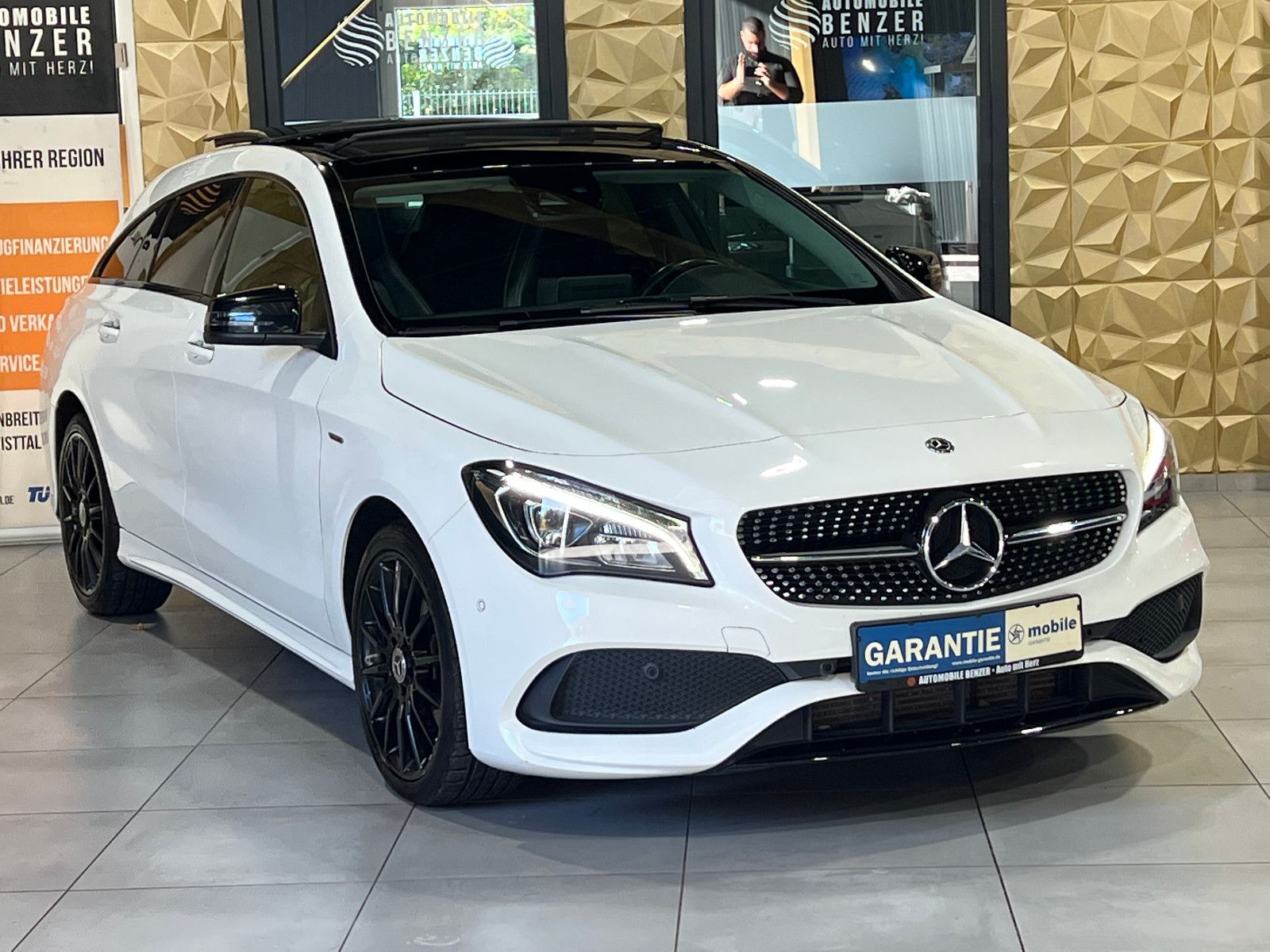 Fahrzeugabbildung Mercedes-Benz CLA 250 4Matic/SB/EDITION//AMG//PANO/KAMERA//LED