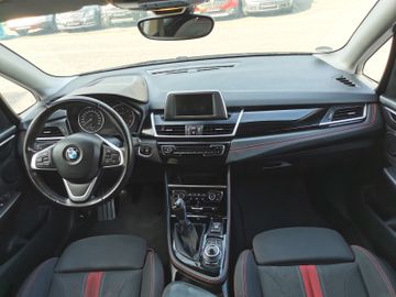 BMW 216 - 12