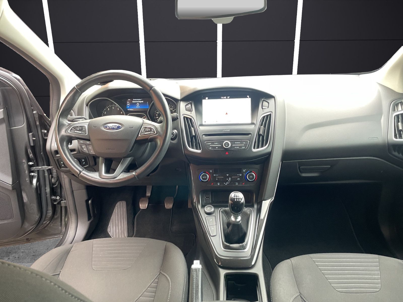 Fahrzeugabbildung Ford Focus Turnier*Sport*Kamera*SitzHZ*LenkradHZ*