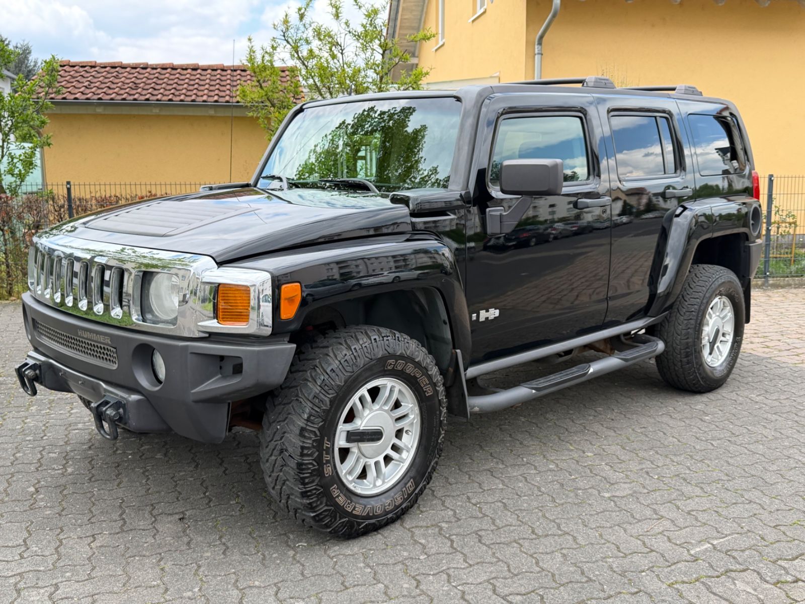 Hummer H3