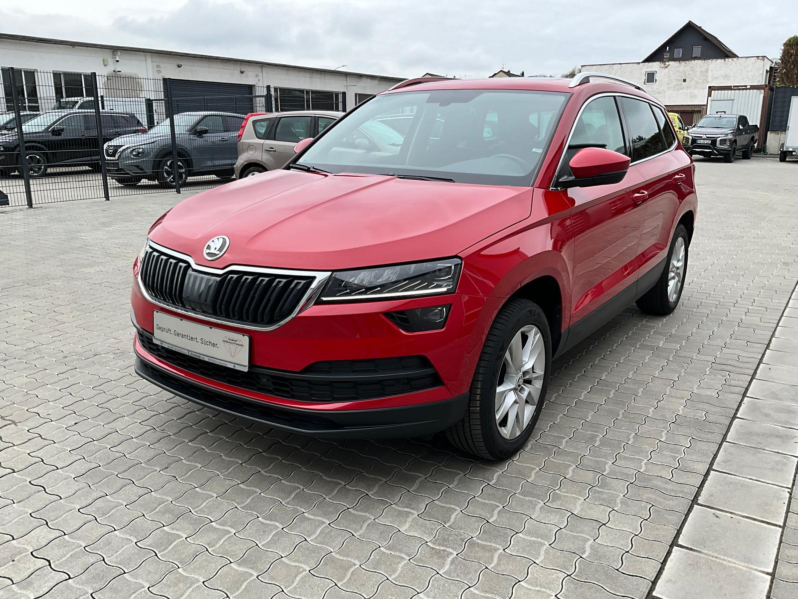 Skoda Karoq Sportline 1.5 TSi-DSG-Automatic 150 PS LED