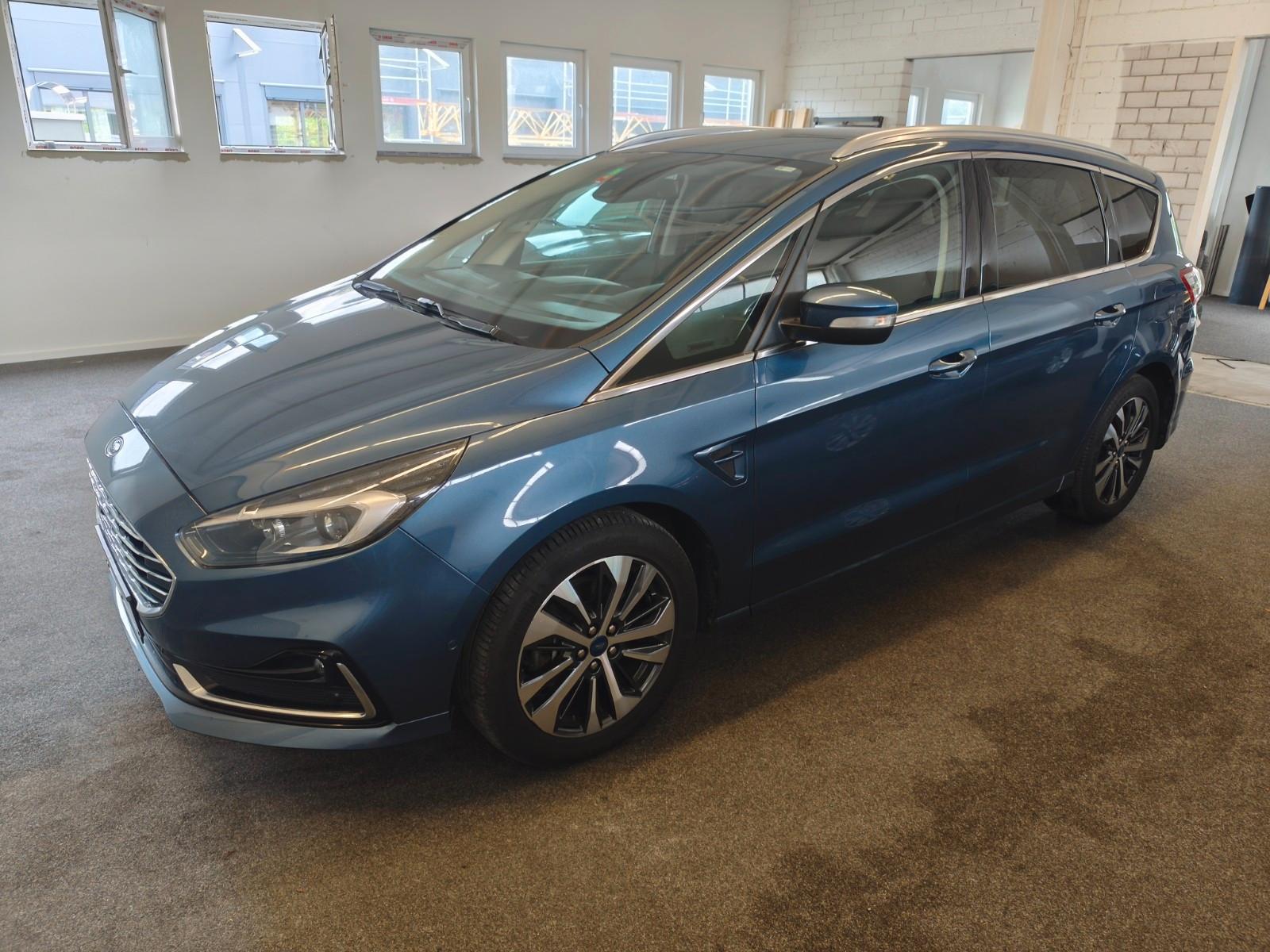Ford S-Max Titanium Automatik LED